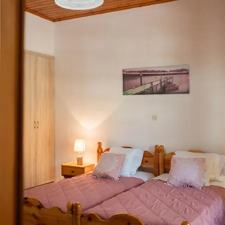 Anthoula's Garden * Perivólion