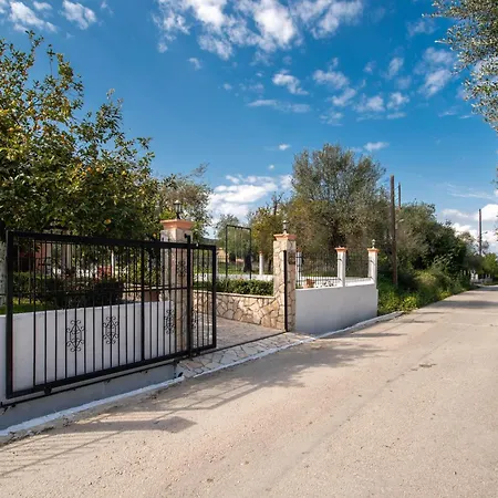 Anthoula's Garden Perivólion